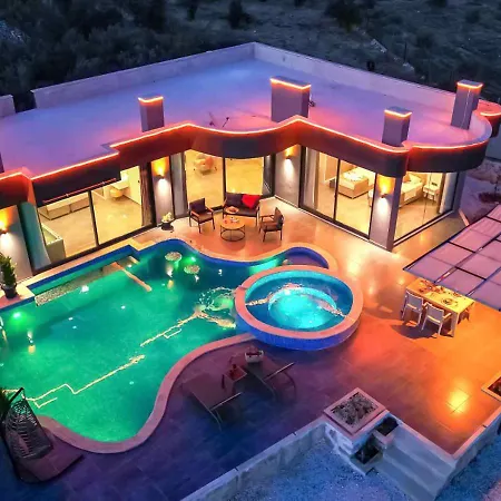Villa Agartra
